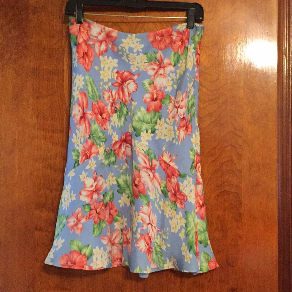 Jones New York country skirt